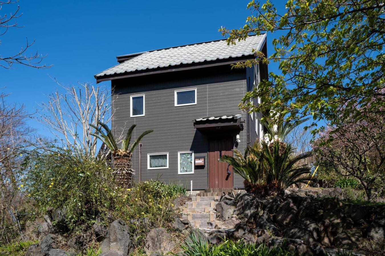 Oceanic House Tamatebako Chalet